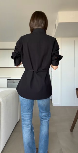 Camisa cuello alto