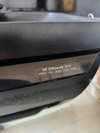 Stampante HP OfficeJet 3831