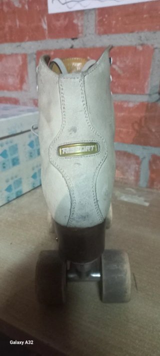 Patinetes de Rueda Talla 38
