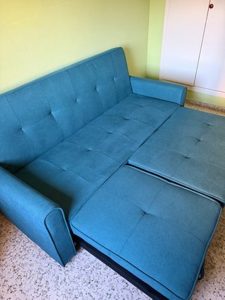 Sofá Cama Azul petróleo.