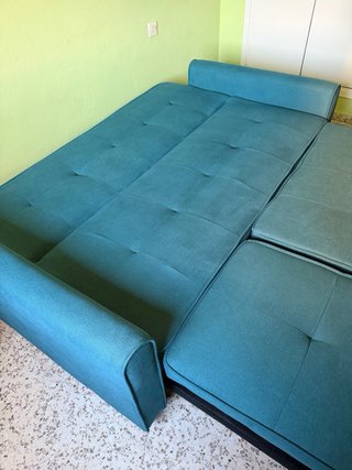 Sofá Cama Azul petróleo.
