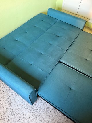 Sofá Cama Azul petróleo.