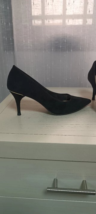 Zapatos de salón negros ante