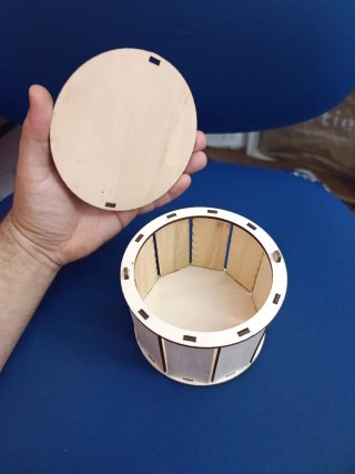 Caja redonda de madera Te amo