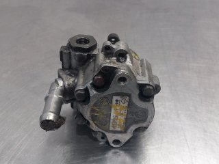 Bomba direccion NISSAN INTERSTAR (X70)