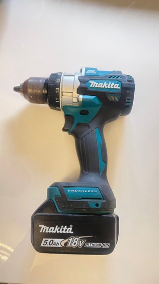 Taladro Makita Brushless 18V 5.0Ah