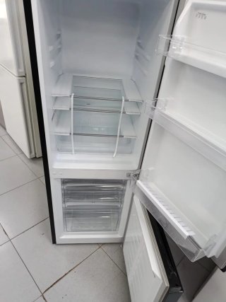 Nevera negra Combi Nueva Con Tara 1 años Garantía