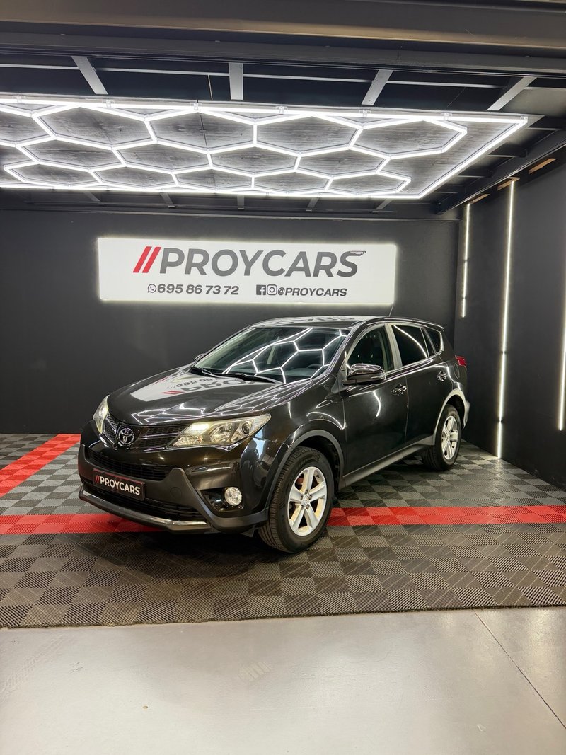 Toyota RAV4 120D Advance 4x2 2015