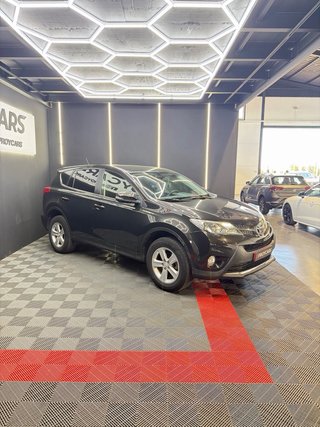 Toyota RAV4 2015