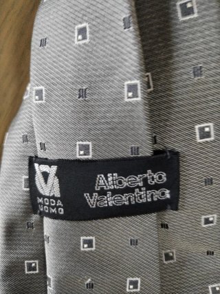 Gravata Alberto Valentino Cinza