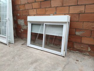 Ventana corredera aluminio blanca