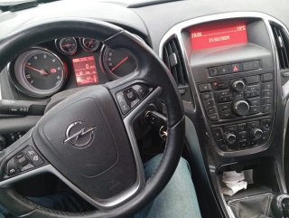 Opel Astra 2013