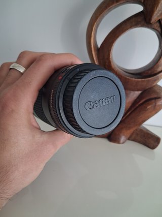 Objetivo Canon EF 75-300mm f/4-5.6 III