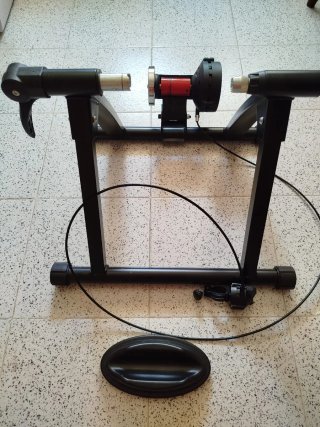 Rodillo de entrenamiento para bicicleta