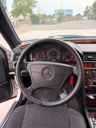 Mercedes-Benz Clase C250