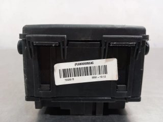 Caja reles / fusibles FIAT FREEMONT (345)