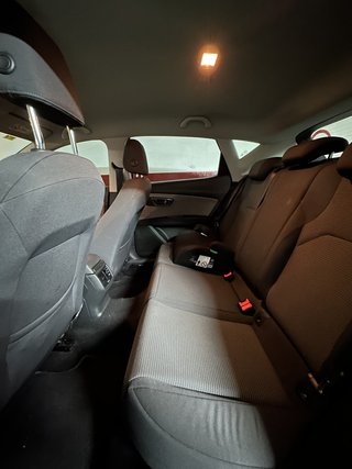 SEAT León 1.4 TGI (gas GNC + gasolina)