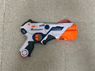 Pistola Nerf AlphaPoint