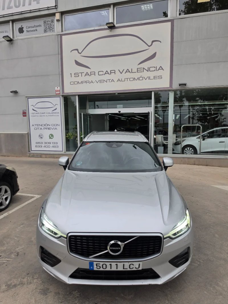 Volvo XC60 2.0 D4 R-Design 6V 2019, foto 3