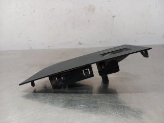 Mando elevalunas delantero derecho SKODA KAROQ