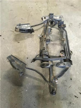 Puente delantero Mitsubishi IO Pinin