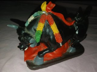 Figura de Toro Negro