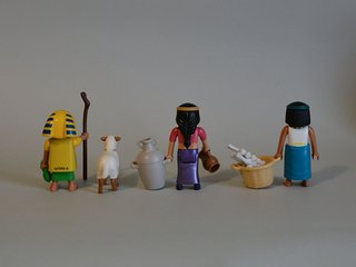 Playmobil Pastor, Aguadora Y Campesina Ajos.