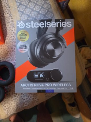 Steelseries Arctis Nova Pro Wireless
