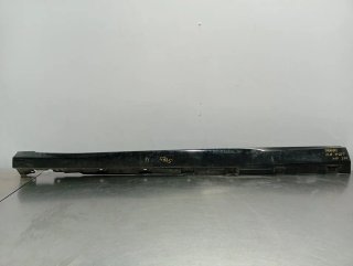 Faldon lateral MERCEDES-BENZ CLASE R (BM 251)