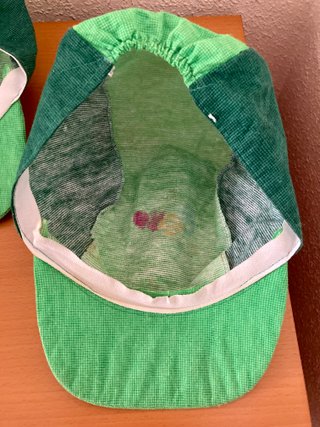 2€ por 2 gorras niño/niña
