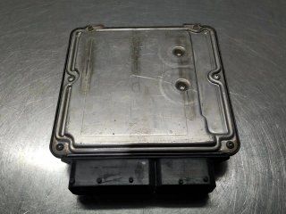 Centralita motor uce AUDI A8 (4E)