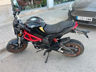 Mitt PK 125 Naked