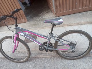 Bicicleta 24 Gris y Rosa