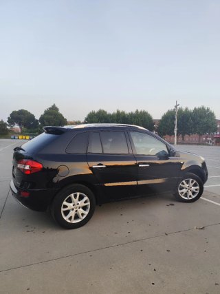 Renault Koleos 2011