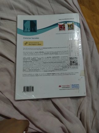 Libro de ciencias sociales para grado básico