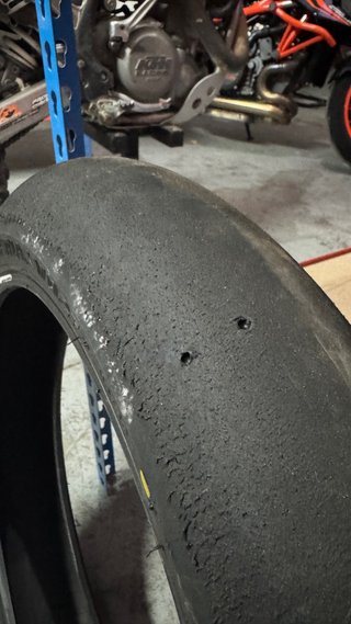 Neumático Slick Bridgestone Battlax V02