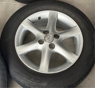 Llantas 15” Toyota Corolla 4x100