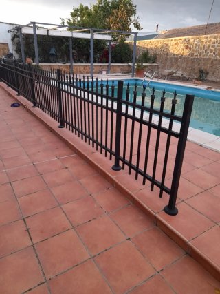 17 Vallas PVC Negras