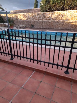 17 Vallas PVC Negras