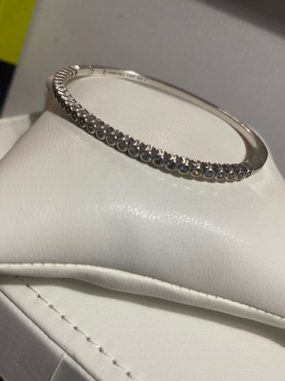 Pulsera Pandora Plata Rigida con Circonitas