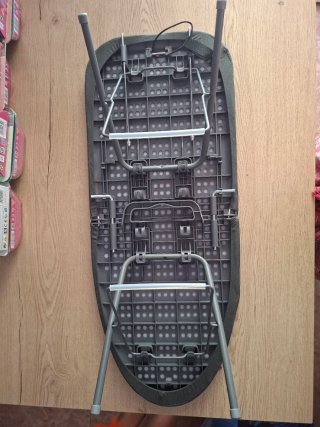 Tabla de planchar plegable de sobremesa