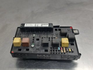 Caja reles / fusibles OPEL ZAFIRA B