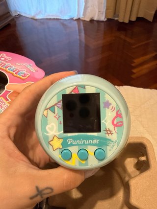 Tamagotchi Punirunes Digital BFF