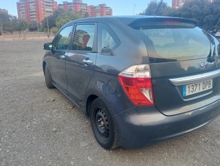 Honda FR-V 2006