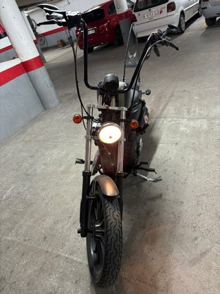 Harley Davidson 883 Negra -