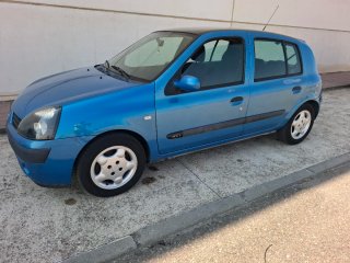 Renault Clio 2001