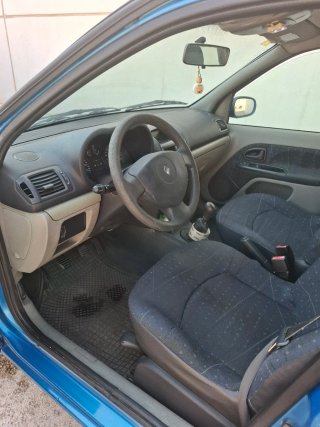 Renault Clio 2001