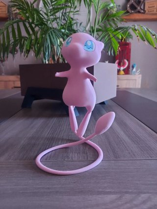 Figura Pokémon Mew