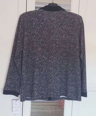 Chaqueta fina gris y blanca