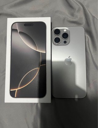 iPhone 16 Pro Max